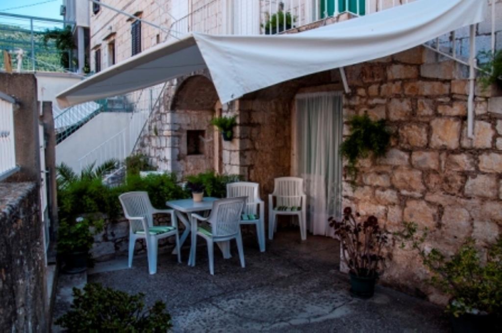 Marina Rooms Komiža Zimmer foto